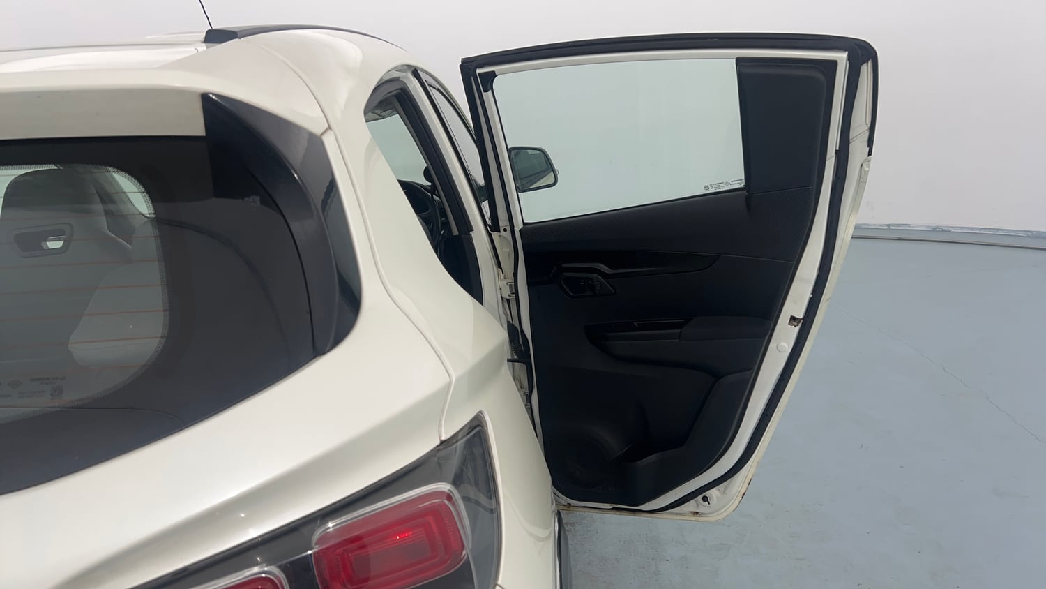 Used 2019 Mahindra KUV100 NXT K8 6 STR Petrol Manual interior RIGHT REAR DOOR OPEN VIEW