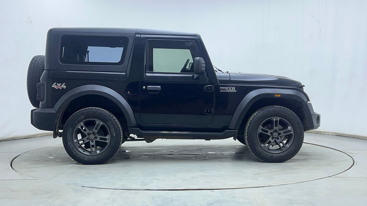 Used 2023 mahindra Thar LX Hard Top Diesel MT 4WD Diesel Manual exterior RIGHT SIDE VIEW