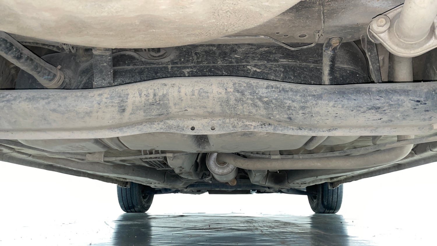 Used 2018 Honda Brio S MT Petrol Manual extra REAR UNDERBODY VIEW (TAKEN FROM REAR)