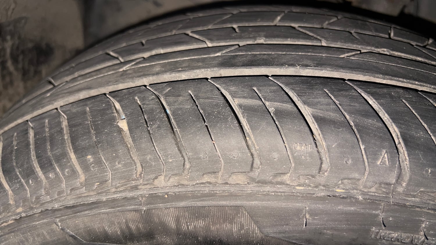 Used 2019 Honda WR-V VX MT Petrol Petrol Manual tyres LEFT FRONT TYRE TREAD VIEW