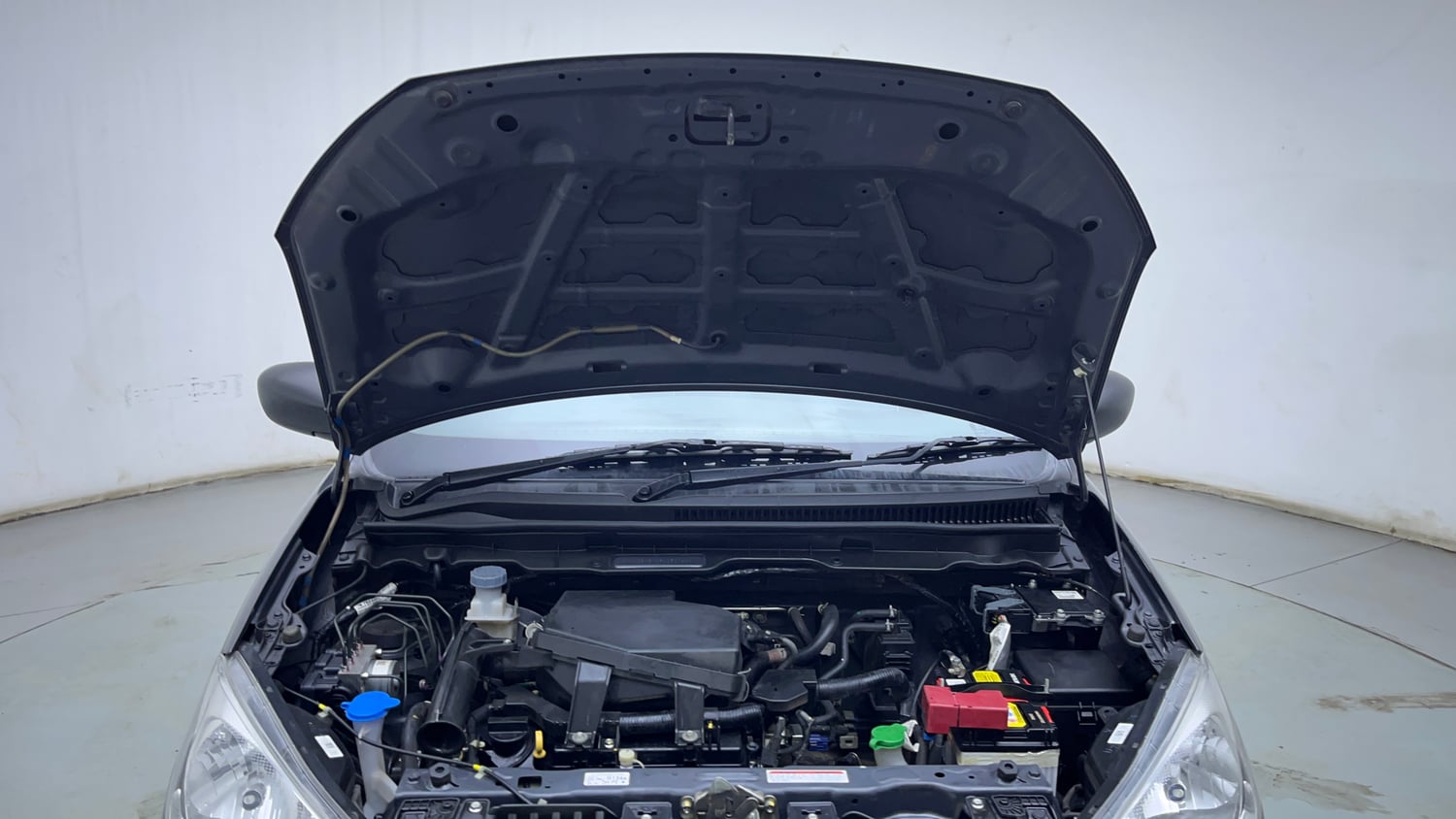 Used 2024 Maruti Suzuki Alto K10 VXi Plus Petrol Manual engine ENGINE & BONNET OPEN FRONT VIEW