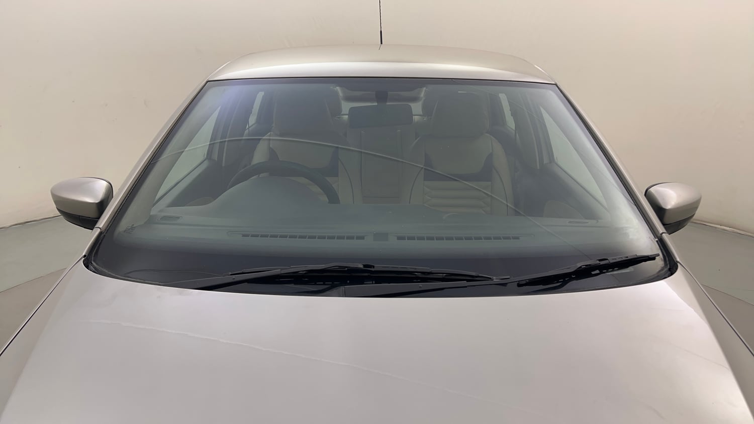 Used 2013 Volkswagen Vento Comfortline Diesel Diesel Manual exterior FRONT WINDSHIELD VIEW