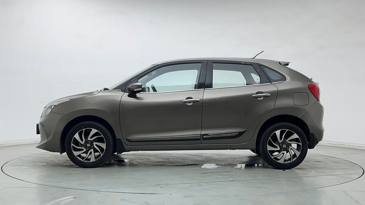 Used 2020 Maruti Suzuki Baleno Zeta Petrol Manual exterior LEFT SIDE VIEW