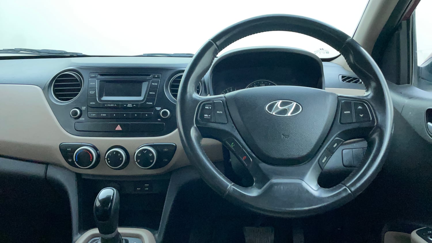 Used 2016 Hyundai Grand i10 Asta AT 1.2 Kappa VTVT Petrol Automatic interior STEERING VIEW