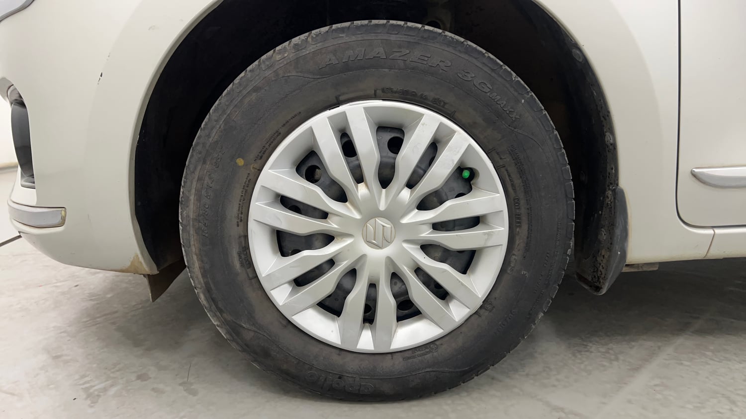 Used 2019 Maruti Suzuki Dzire VXi Petrol Manual tyres LEFT FRONT TYRE RIM VIEW
