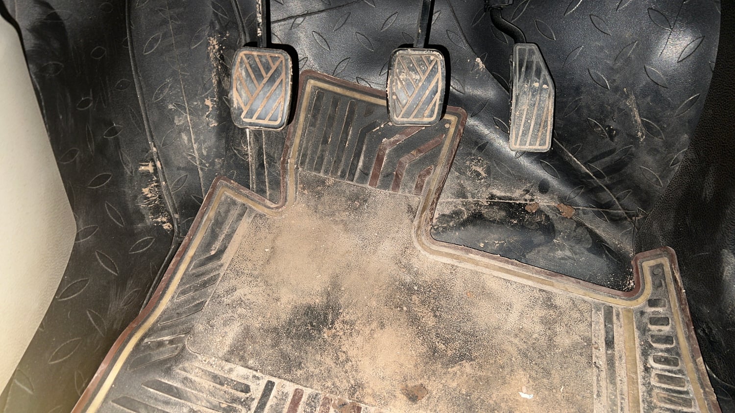 Used 2022 Maruti Suzuki Wagon R ZXI Plus 1.2 Petrol Manual interior PEDALS VIEW