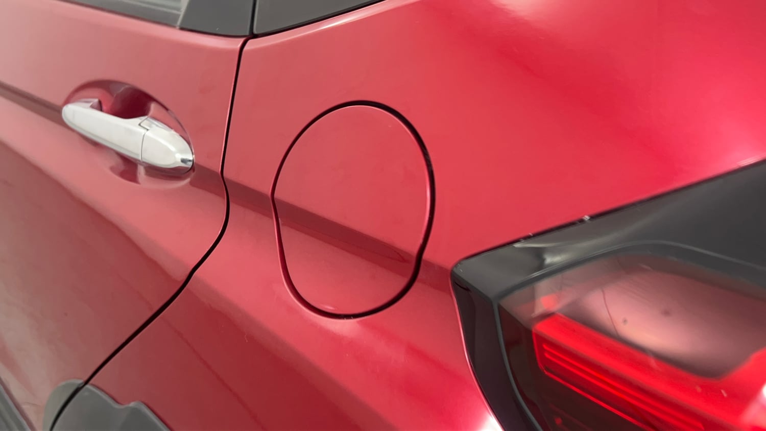 Used 2021 Honda WR-V VX MT Petrol Petrol Manual dents MINOR SCRATCH