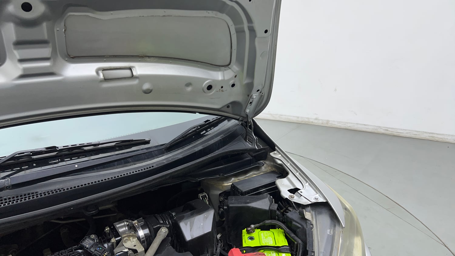 Used 2018 Honda Jazz V Petrol Petrol Manual engine ENGINE LEFT SIDE HINGE & APRON VIEW