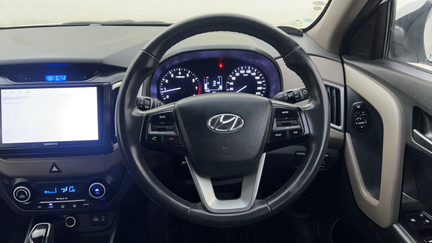 Used 2017 Hyundai Creta 1.6 SX Plus AT Petrol Petrol Automatic interior STEERING VIEW
