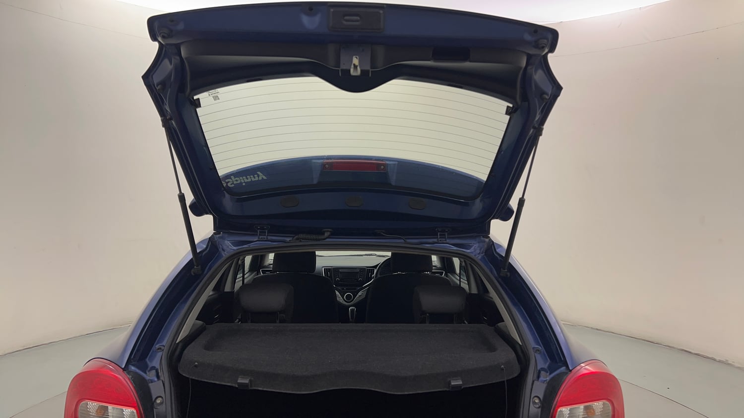 Used 2019 Maruti Suzuki Baleno Delta 1.2 AT Petrol Automatic interior DICKY DOOR OPEN VIEW