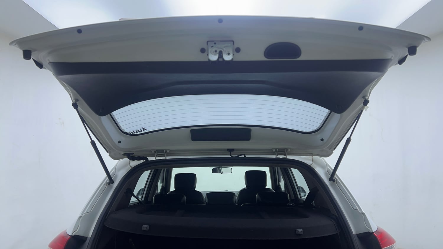 Used 2017 Hyundai Creta 1.6 SX Plus AT Petrol Petrol Automatic interior DICKY DOOR OPEN VIEW