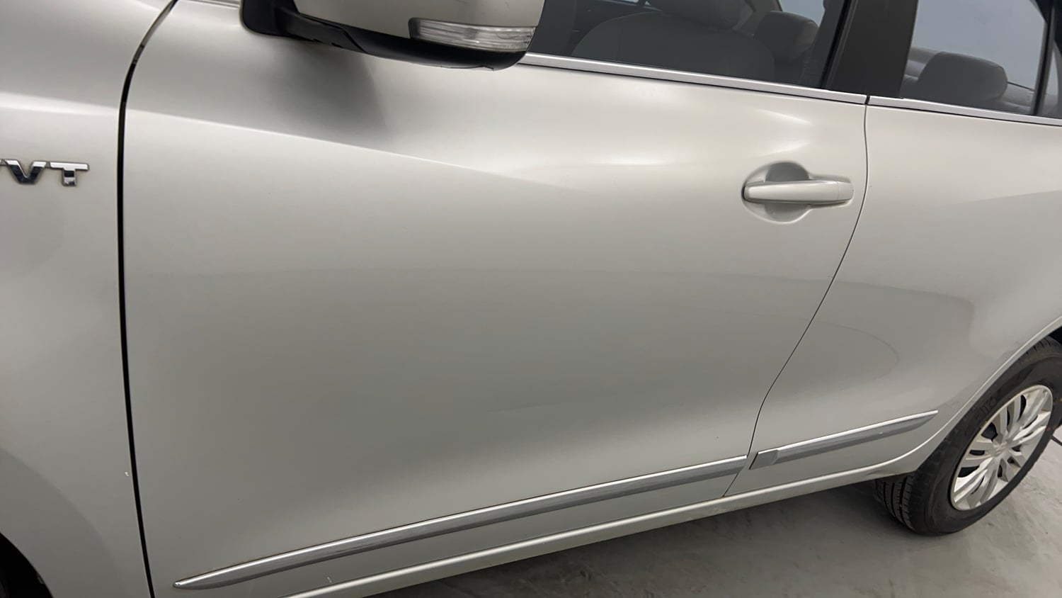 Used 2019 Maruti Suzuki Dzire VXi Petrol Manual dents MINOR SCRATCH