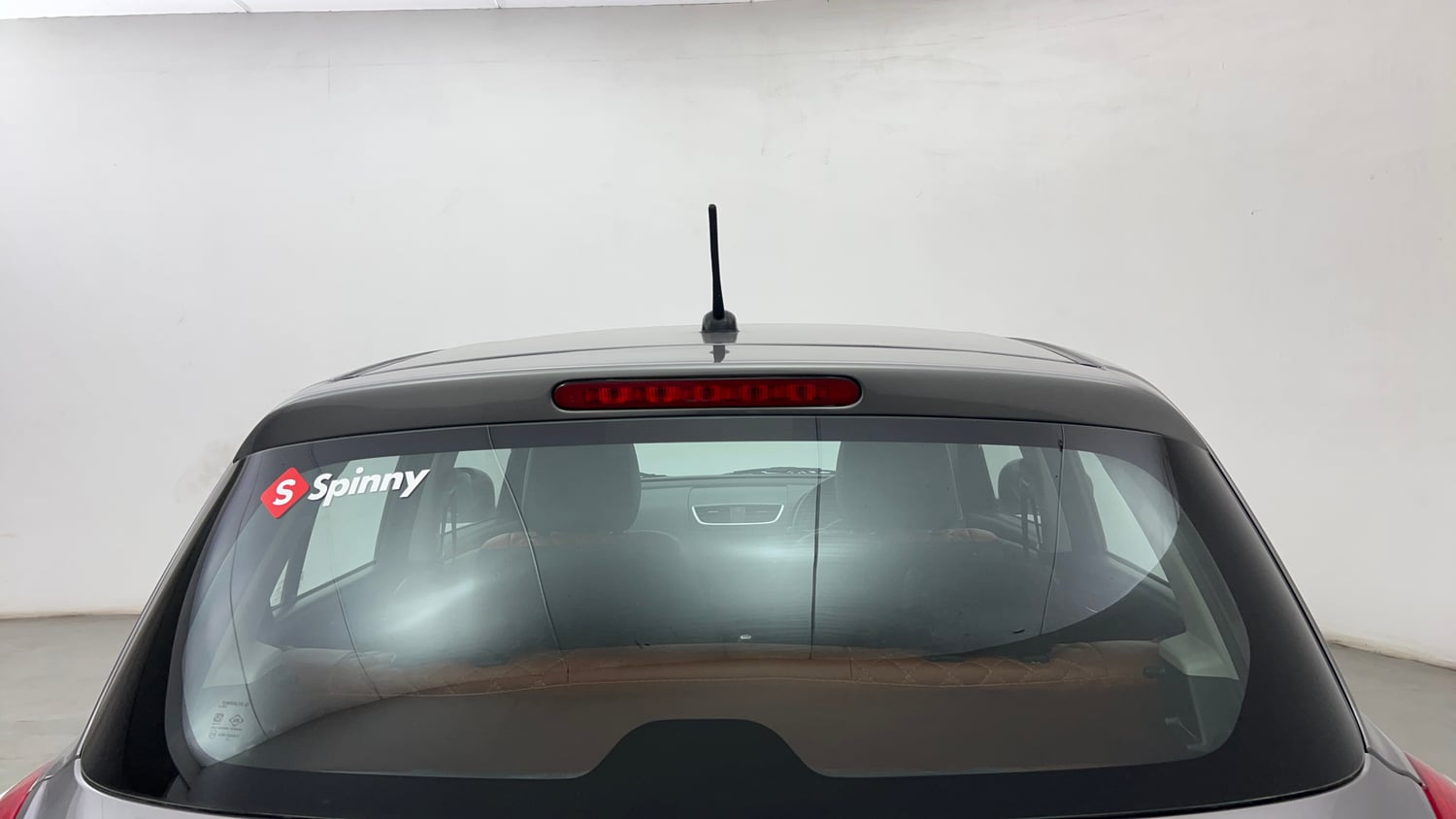 Used 2013 Maruti Suzuki Swift VXi Petrol Manual exterior BACK WINDSHIELD VIEW