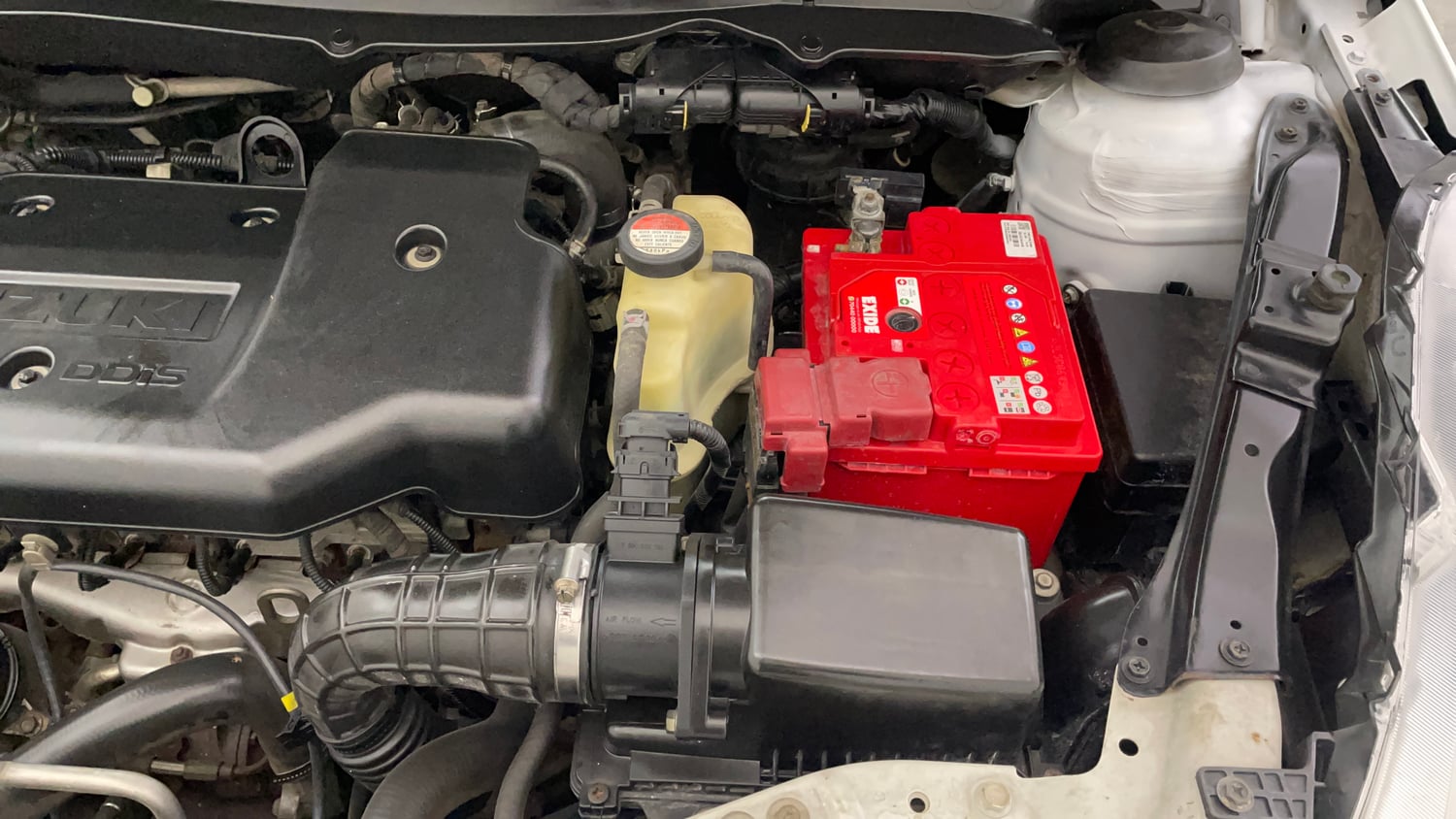 Used 2017 Maruti Suzuki Swift ZDi Diesel Manual engine ENGINE LEFT SIDE VIEW