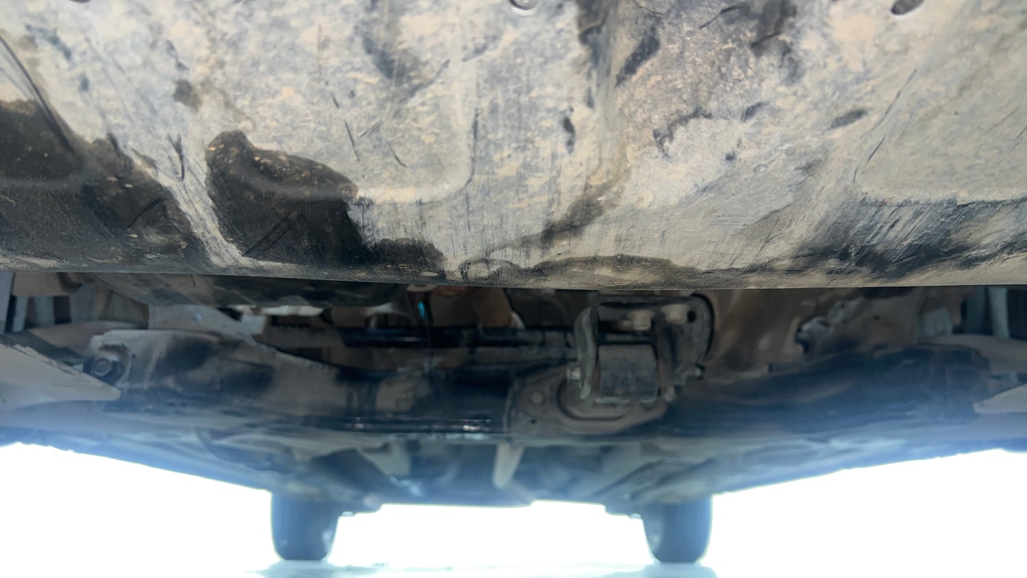 Used 2019 Hyundai Elite i20 Asta 1.2 (O) Petrol Manual extra FRONT LEFT UNDERBODY VIEW