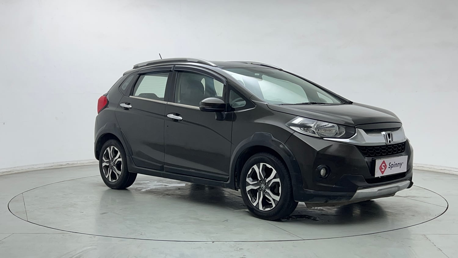 Used 2019 Honda WR-V VX MT Petrol Petrol Manual exterior RIGHT FRONT CORNER VIEW