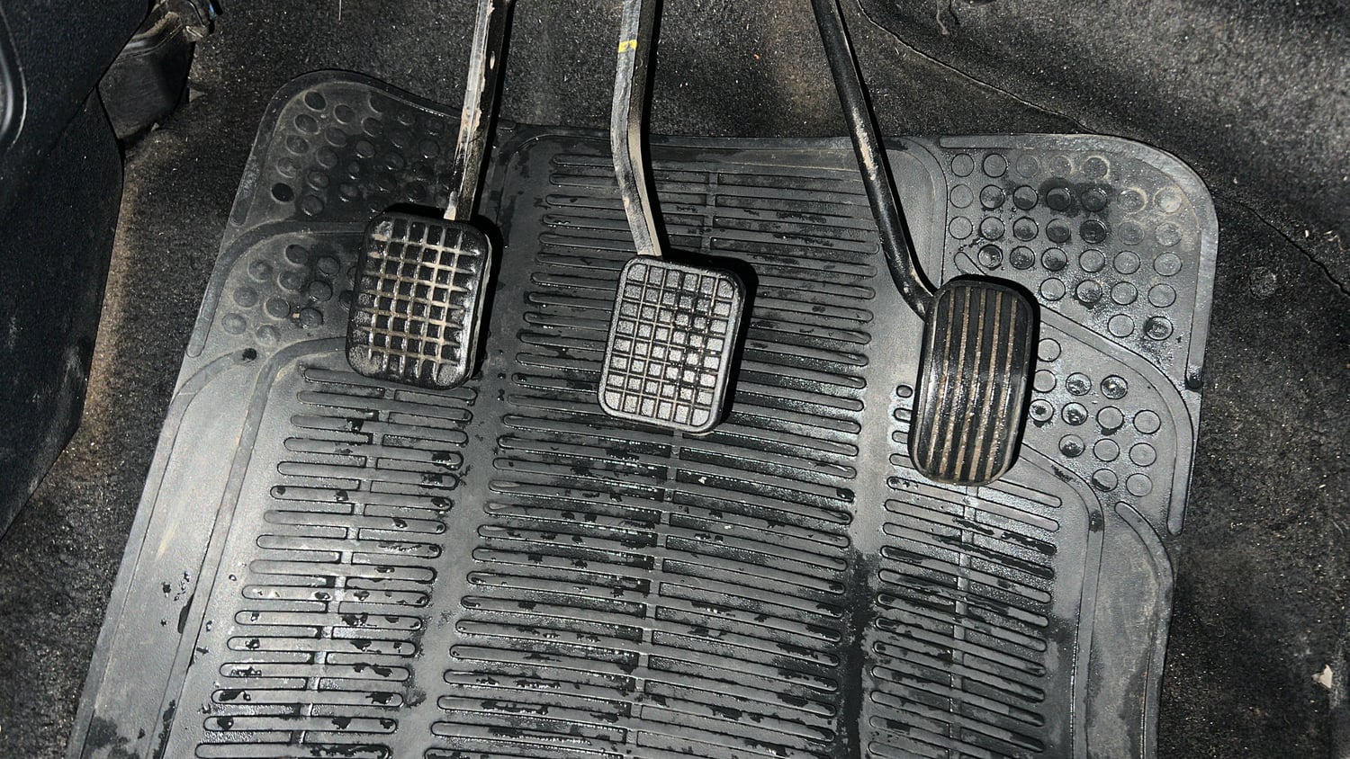 Used 2018 Tata Tiago Revotron XZ Petrol Manual interior PEDALS VIEW