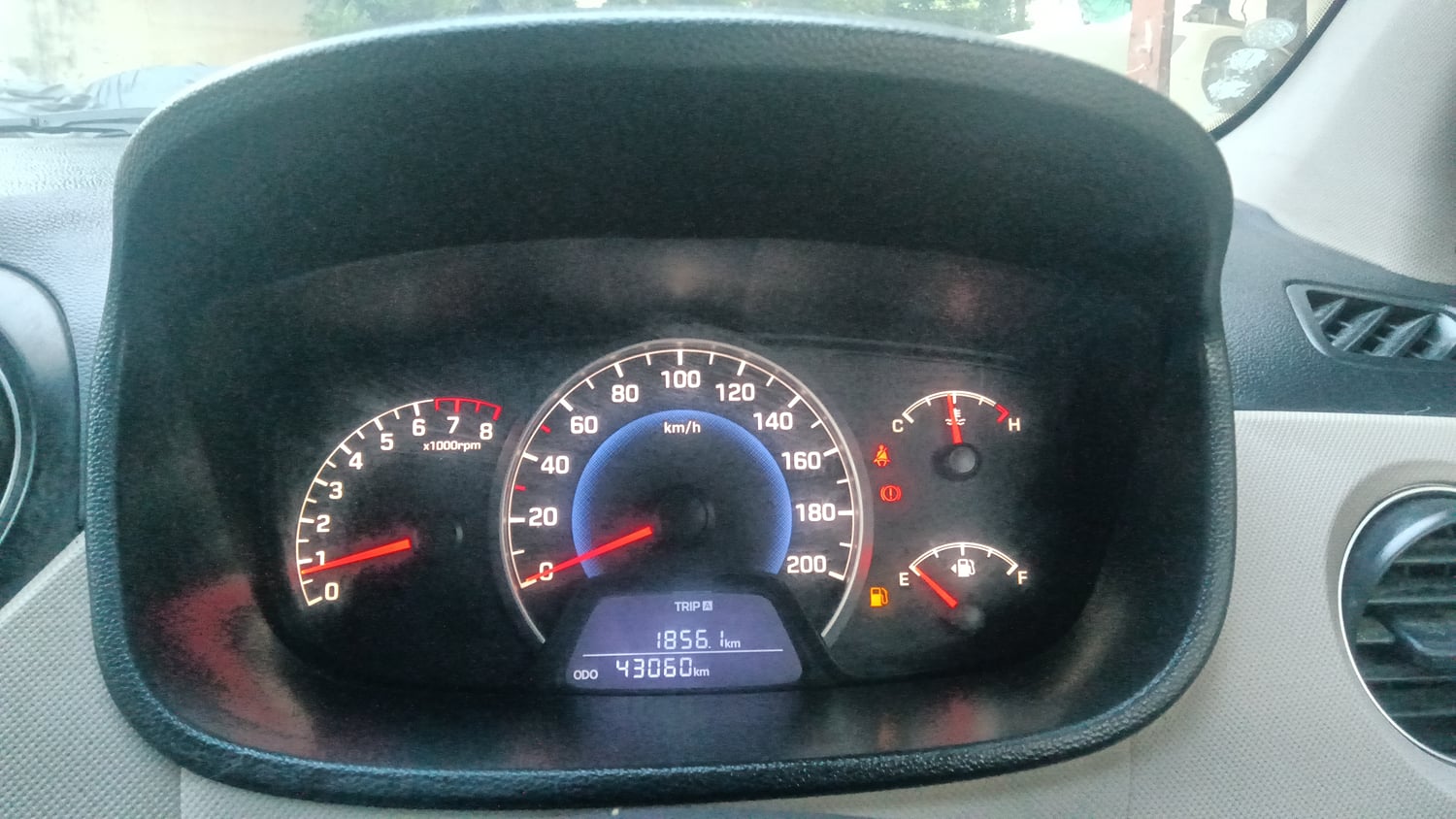 Used 2016 Hyundai Grand i10 Sportz 1.2 Kappa VTVT Petrol Manual interior CLUSTERMETER VIEW