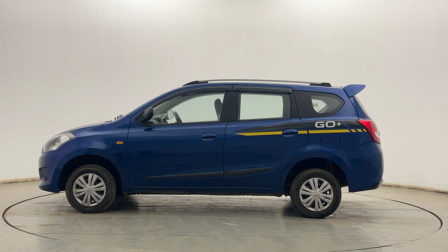 Used 2016 Datsun Go Plus Style Edition Petrol Manual exterior LEFT SIDE VIEW