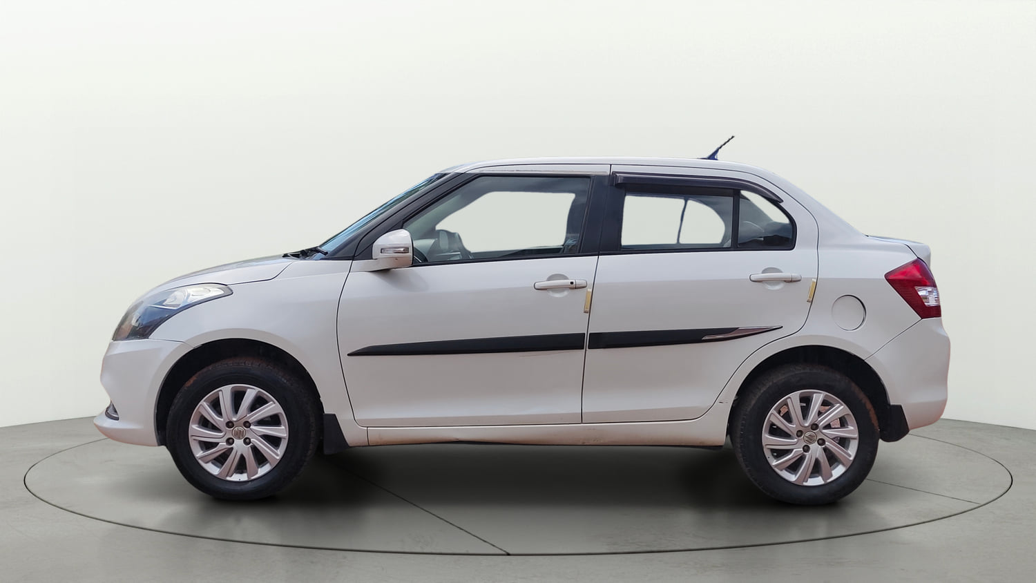 Used 2017 Maruti Suzuki Swift Dzire ZXI Petrol Manual exterior LEFT SIDE VIEW