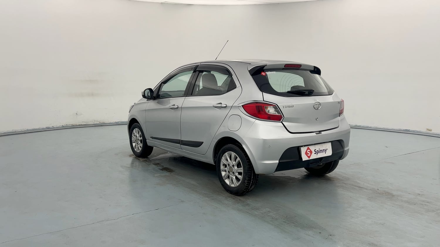 Used 2018 Tata Tiago Revotron XZ Petrol Manual exterior LEFT REAR CORNER VIEW