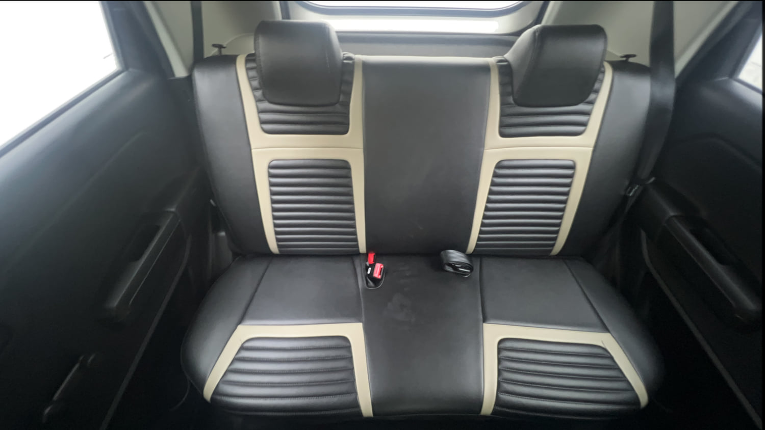 Used 2023 Maruti Suzuki Wagon R LXI 1.0 CNG Cng Manual interior REAR SEAT CONDITION VIEW