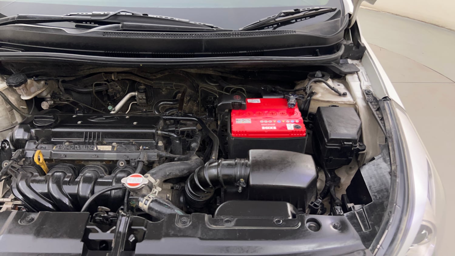 Used 2016 Hyundai Verna 1.6 VTVT SX Petrol Manual engine ENGINE LEFT SIDE HINGE & APRON VIEW