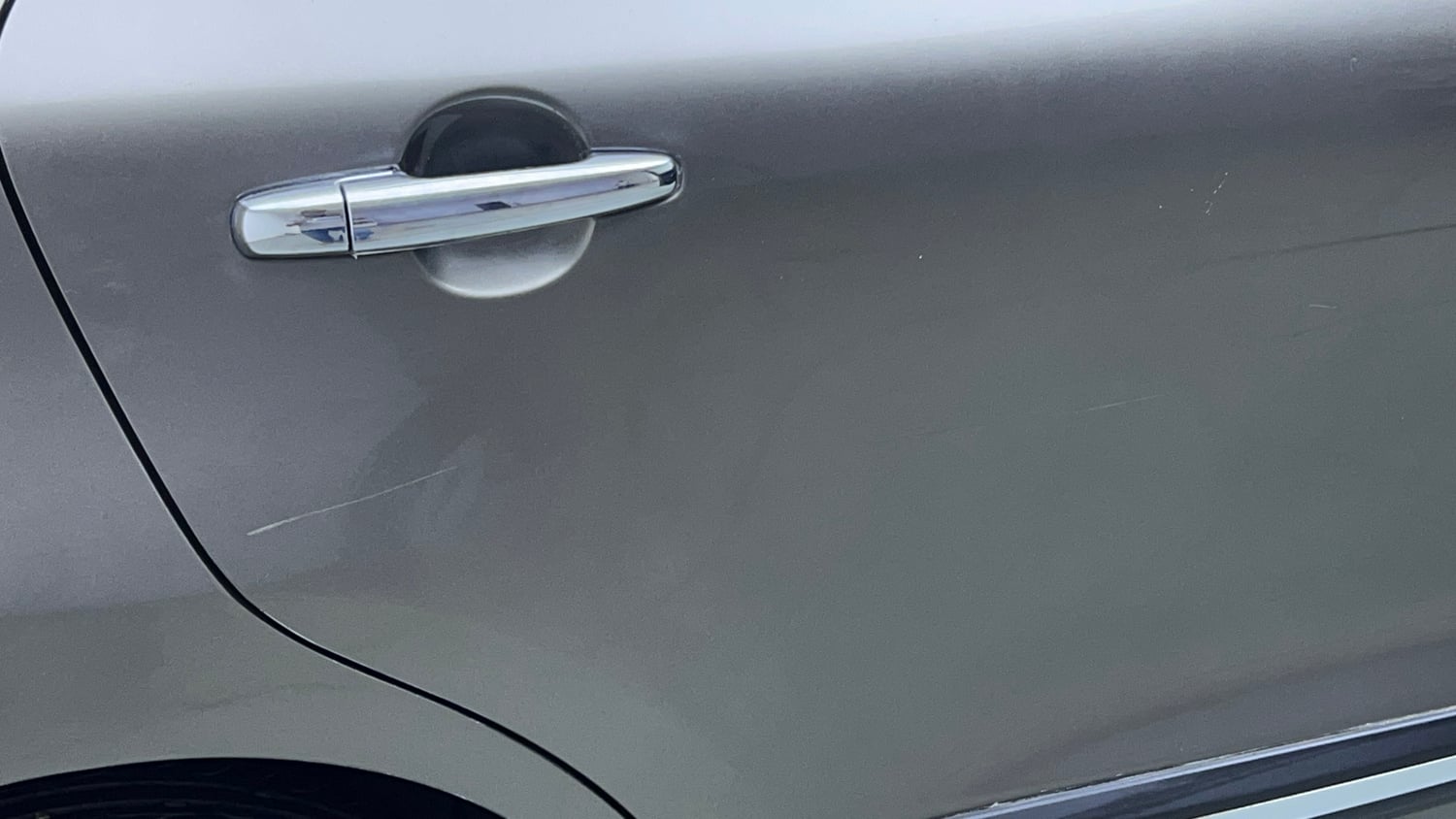 Used 2021 Maruti Suzuki Baleno Zeta Petrol Manual dents MINOR DENT