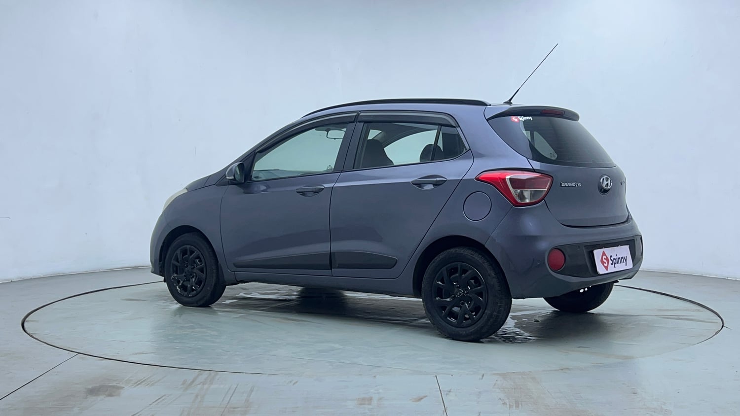 Used 2017 Hyundai Grand i10 Sportz (O) U2 1.2 CRDi Diesel Manual exterior LEFT REAR CORNER VIEW