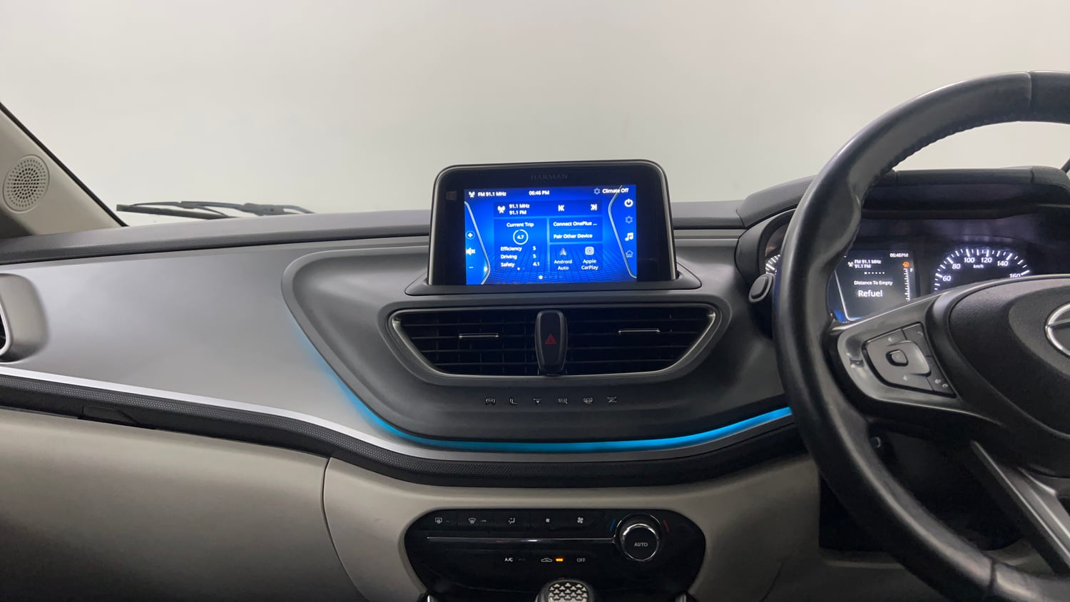 Used 2023 Tata Altroz XZA Petrol Petrol Automatic interior MUSIC SYSTEM & AC CONTROL VIEW