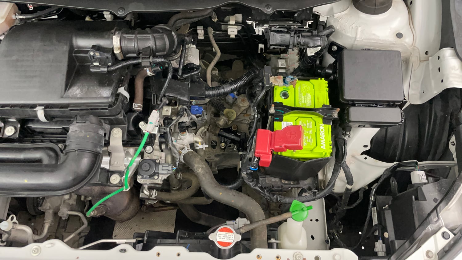 Used 2023 Toyota Glanza V Petrol Manual engine ENGINE LEFT SIDE VIEW