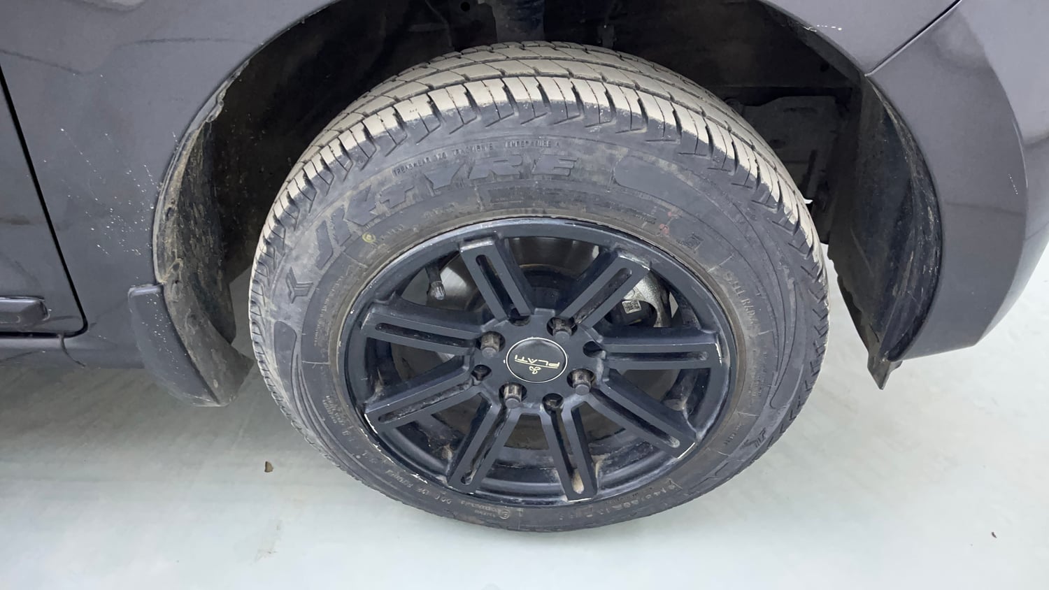 Used 2024 Maruti Suzuki Alto K10 VXi Plus Petrol Manual tyres RIGHT FRONT TYRE RIM VIEW