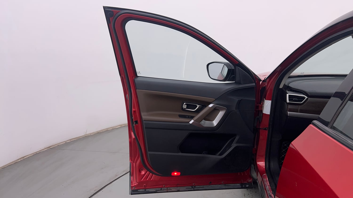 Used 2020 Tata Harrier XZA Plus Dual Tone Diesel Automatic interior LEFT FRONT DOOR OPEN VIEW