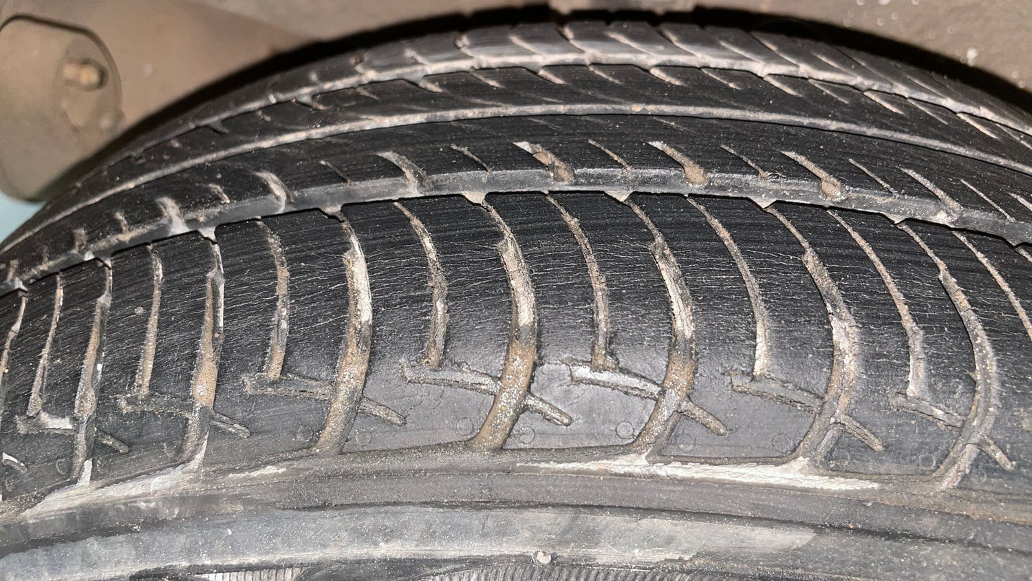 Used 2017 Nissan Micra XL CVT Petrol Automatic tyres RIGHT REAR TYRE TREAD VIEW