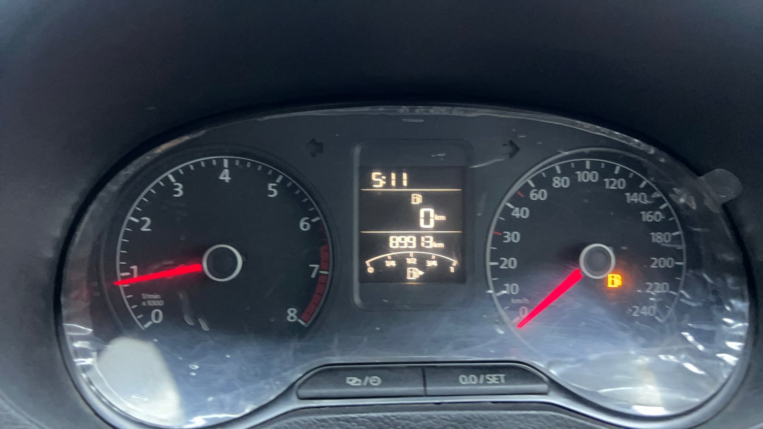 Used 2015 Volkswagen Polo Highline1.2L (P) Petrol Manual interior CLUSTERMETER VIEW