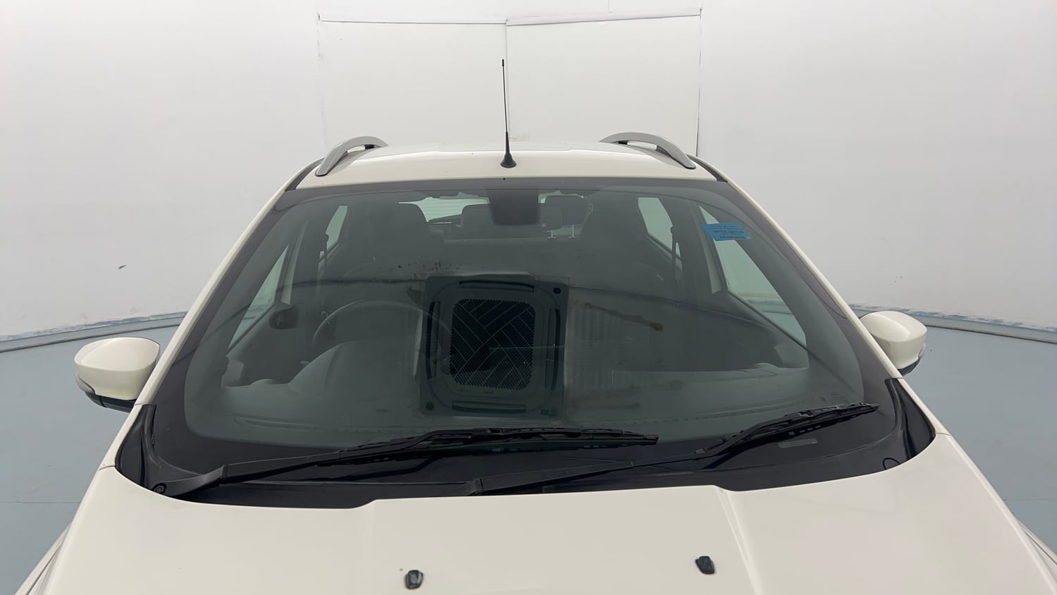 Used 2020 Ford Freestyle Titanium Plus 1.2 Ti-VCT Petrol Manual exterior FRONT WINDSHIELD VIEW