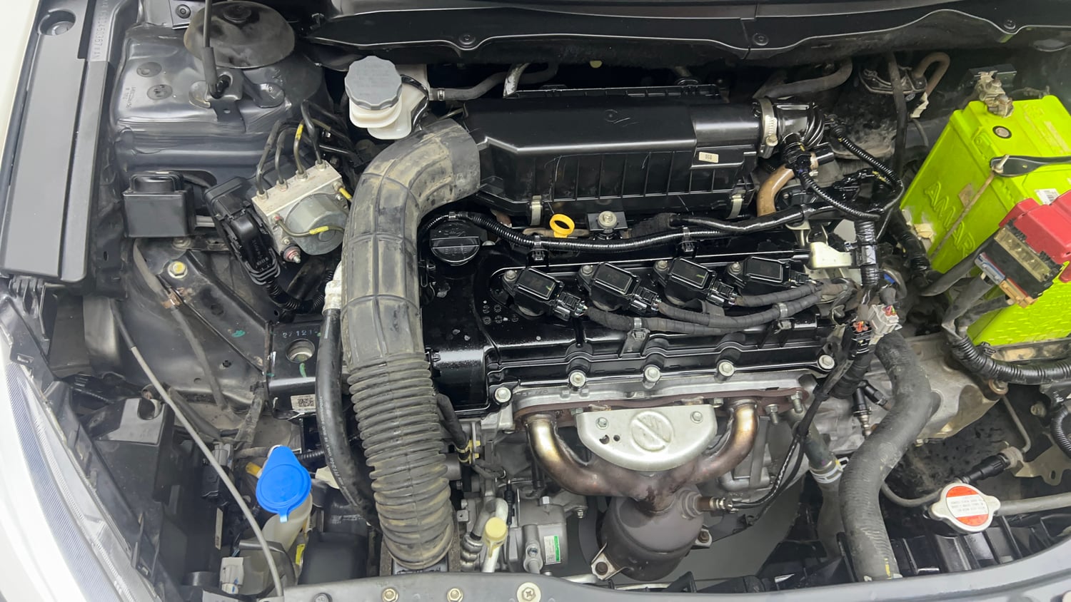 Used 2022 Maruti Suzuki Ciaz Alpha 1.5 Petrol Manual engine ENGINE RIGHT SIDE VIEW