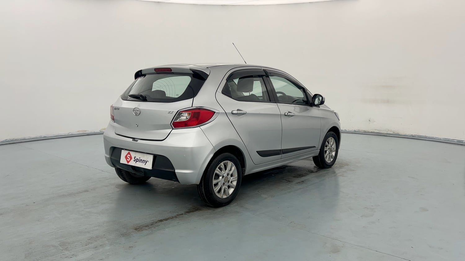Used 2018 Tata Tiago Revotron XZ Petrol Manual exterior RIGHT REAR CORNER VIEW