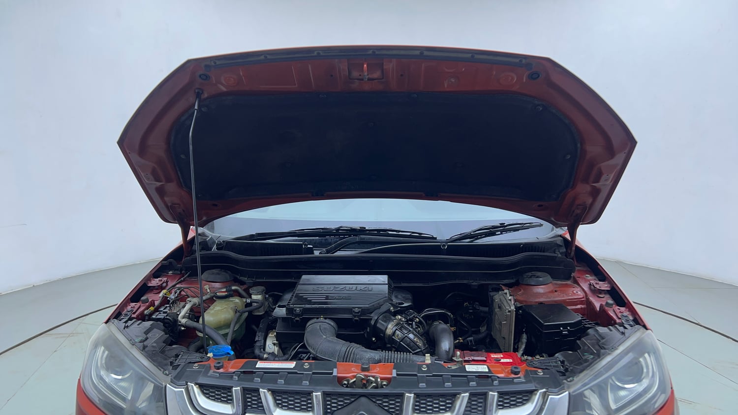 Used 2018 maruti-suzuki Vitara Brezza ZDi AGS Diesel Automatic engine ENGINE & BONNET OPEN FRONT VIEW