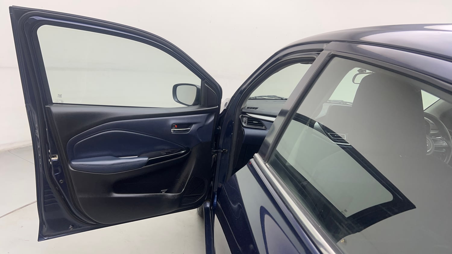 Used 2022 Maruti Suzuki Baleno Zeta MT Petrol Manual interior LEFT FRONT DOOR OPEN VIEW