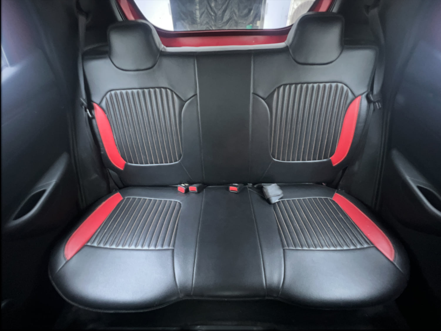 Used 2019 Renault Kwid RXT Opt Petrol Manual interior REAR SEAT CONDITION VIEW