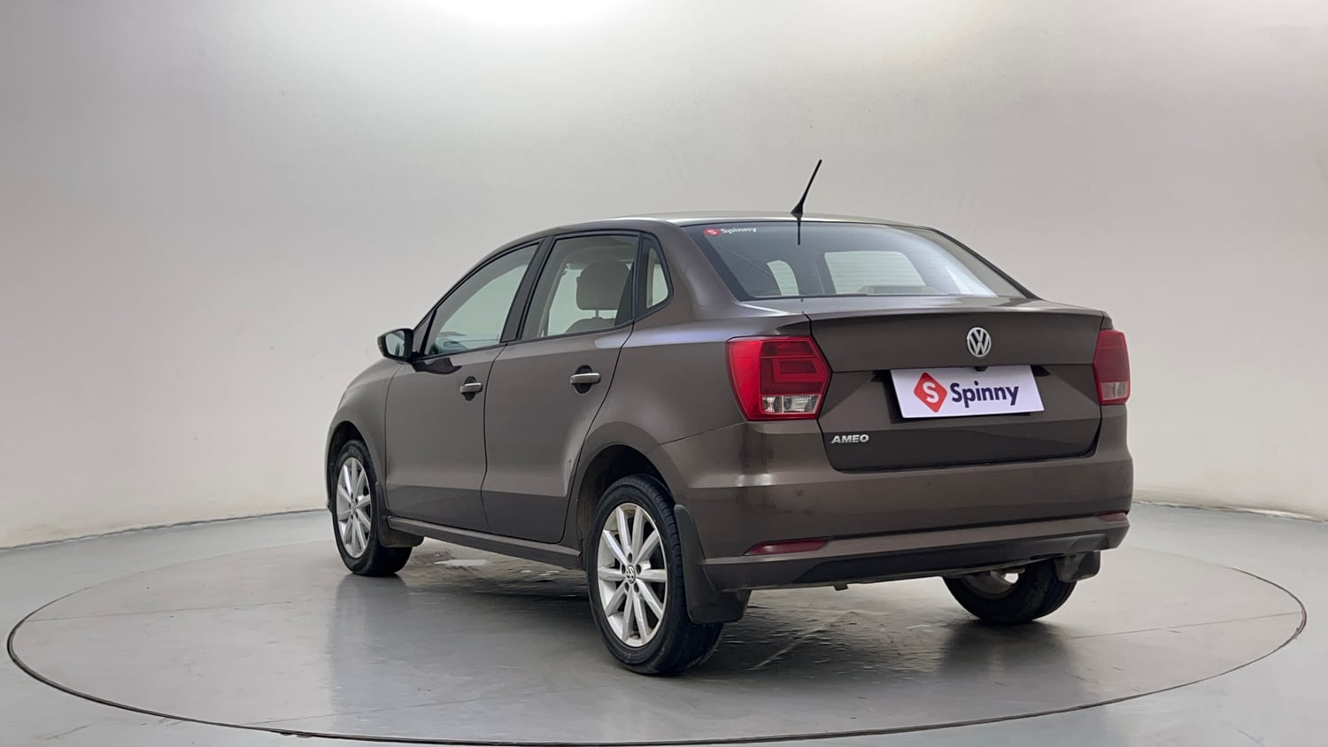 Used 2017 Volkswagen Ameo Highline1.2L Plus (P) 16 Alloy Petrol Manual exterior LEFT REAR CORNER VIEW