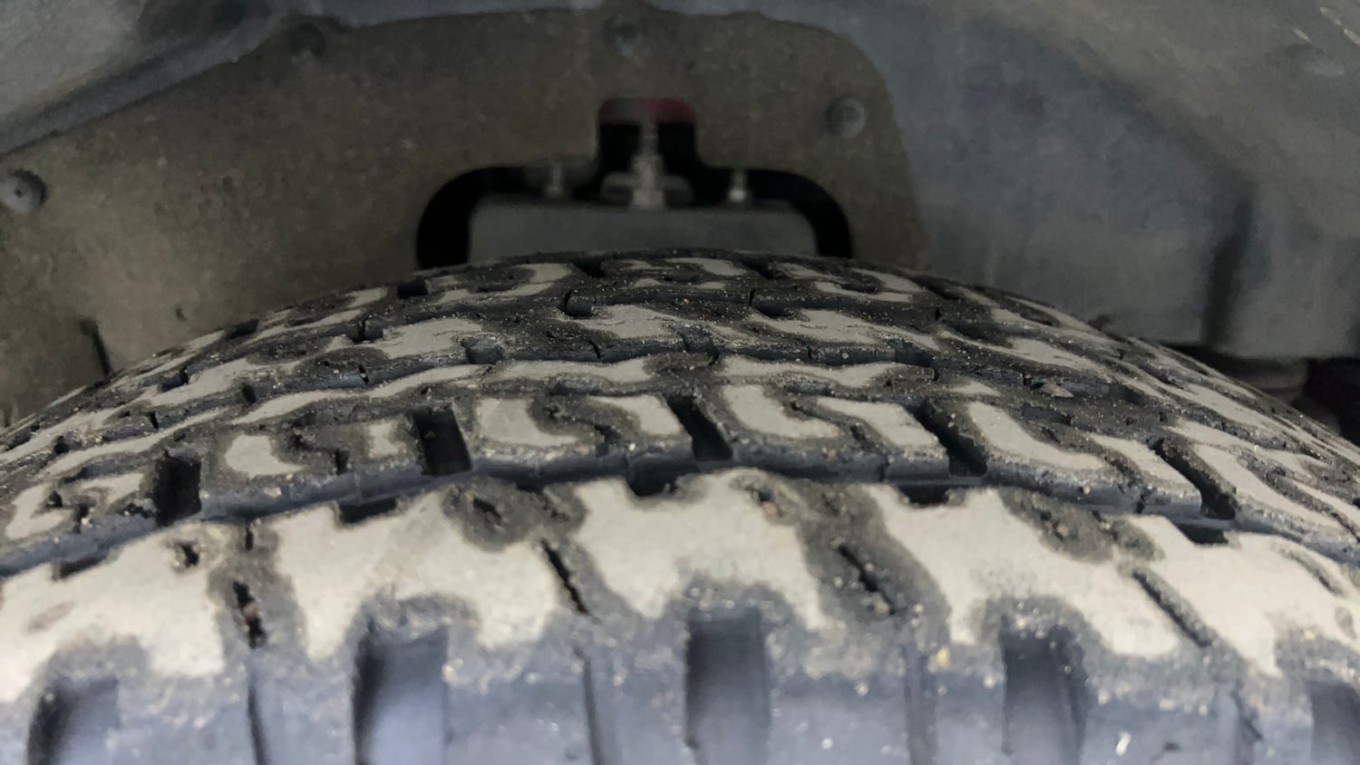 Used 2022 mahindra Thar LX Hard Top Diesel AT 4WD Diesel Automatic tyres RIGHT FRONT TYRE TREAD VIEW