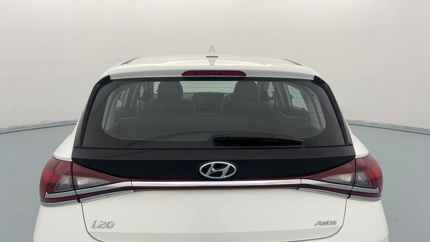 Used 2022 Hyundai i20 Asta 1.2 MT Petrol Manual exterior BACK WINDSHIELD VIEW