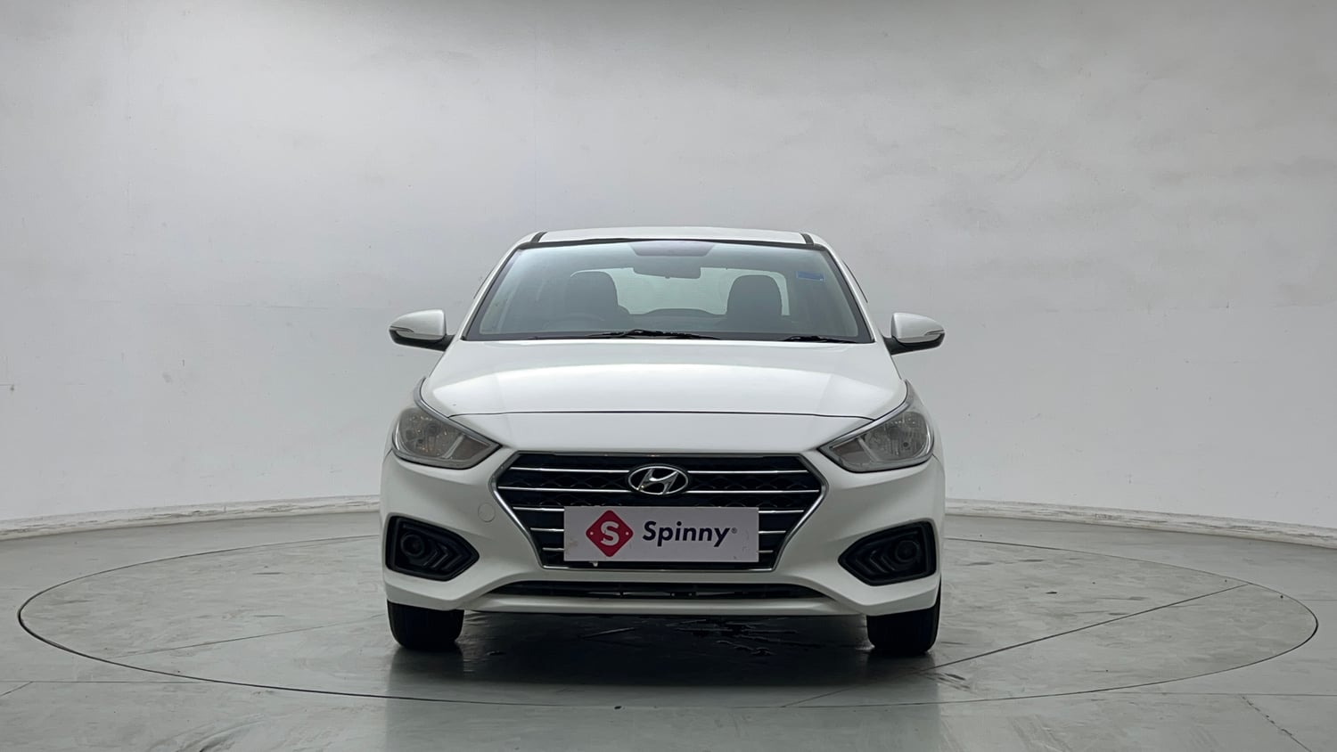 Used 2019 Hyundai Verna 1.4 VTVT EX Petrol+cng(outside fitted) Cng Manual exterior FRONT VIEW