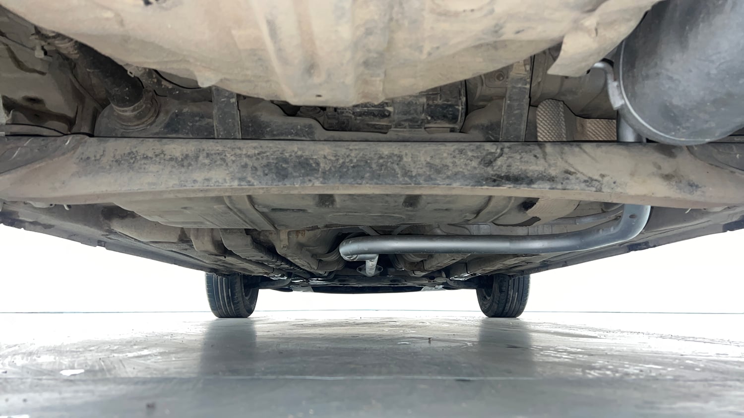 Used 2015 Hyundai Elite i20 Magna 1.2 Petrol Manual extra REAR UNDERBODY VIEW (TAKEN FROM REAR)