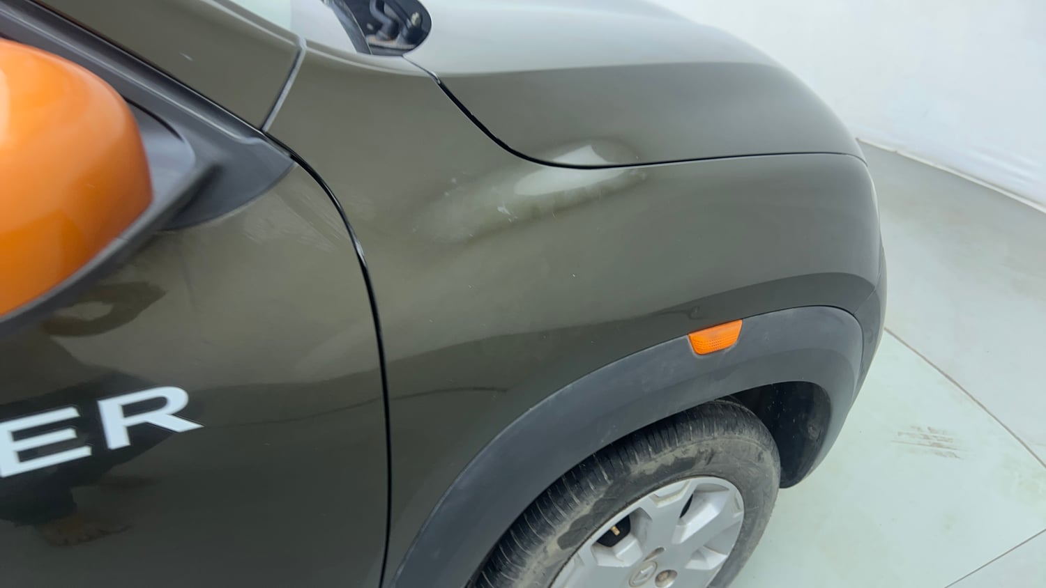 Used 2017 Renault Kwid CLIMBER 1.0 Petrol Manual dents MINOR DENT