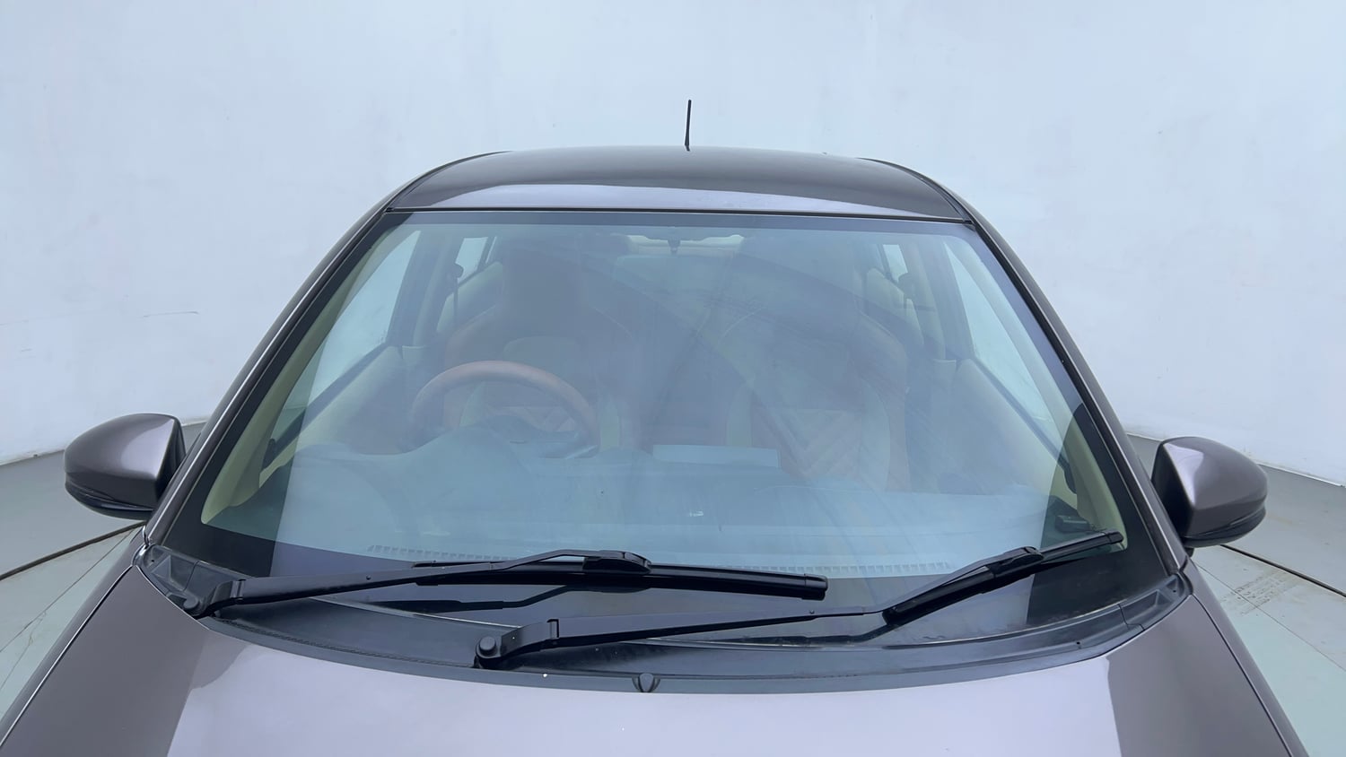 Used 2015 Honda Amaze 1.2 S i-VTEC Petrol Manual exterior FRONT WINDSHIELD VIEW