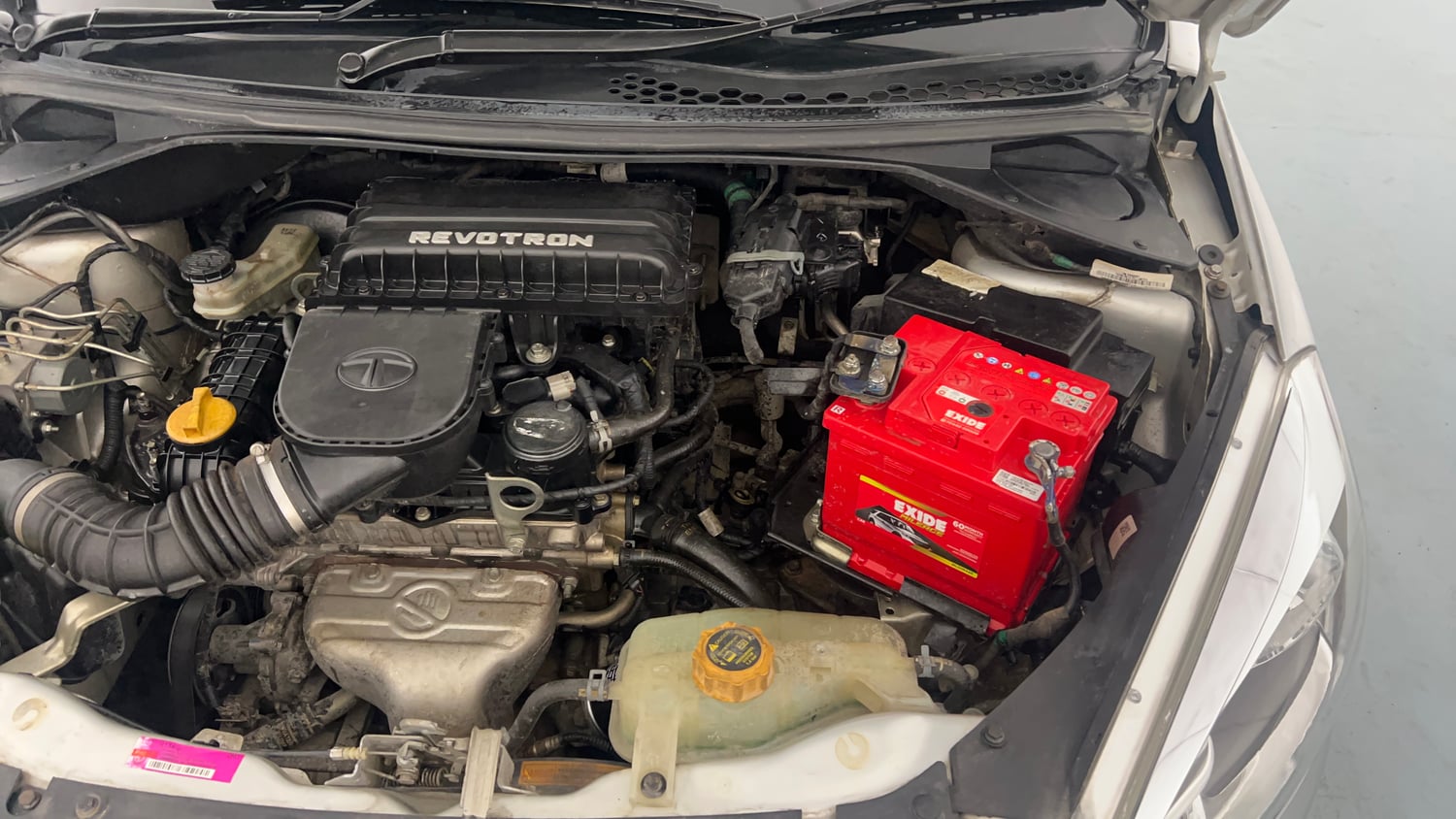 Used 2018 Tata Tiago Revotron XZ Petrol Manual engine ENGINE LEFT SIDE VIEW