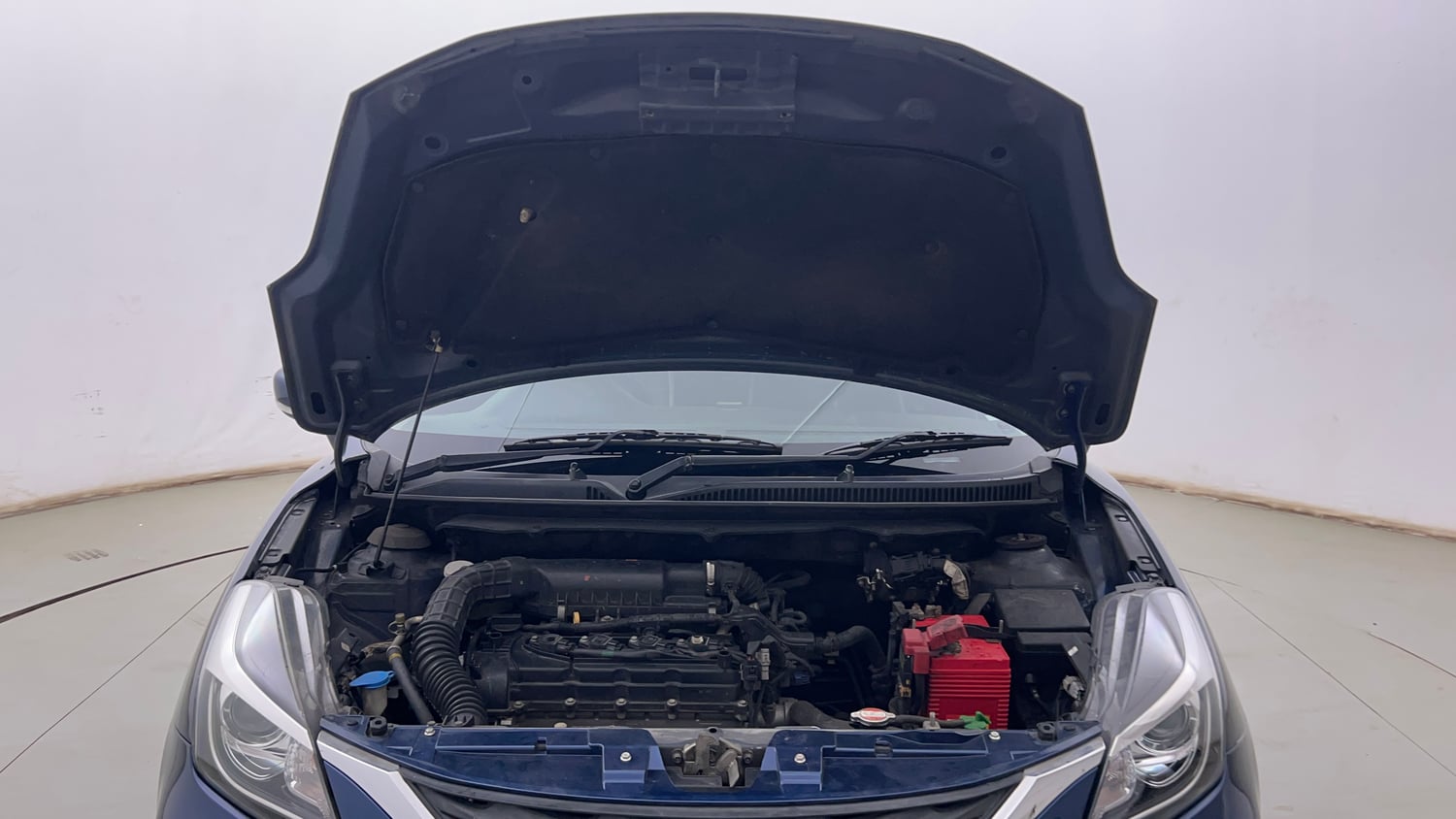 Used 2020 Maruti Suzuki Baleno Zeta Automatic Petrol Automatic engine ENGINE & BONNET OPEN FRONT VIEW